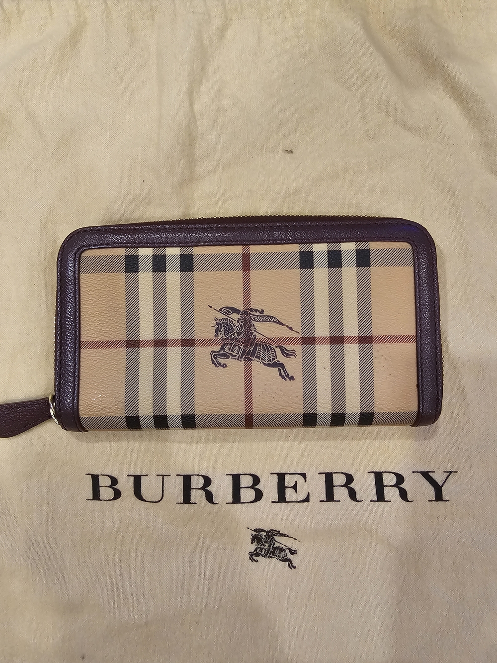 BURBERRY Haymarket Check Ziggy Zip Around Wallet in purple